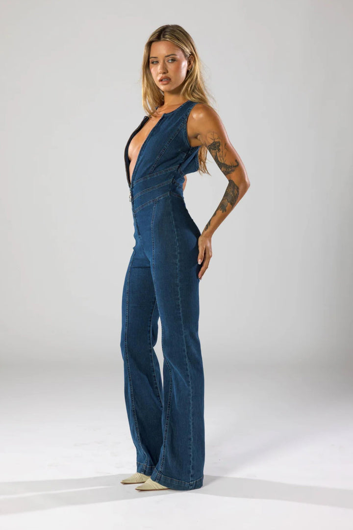 Cordate Designed Back Flared Denim Jumpsuit