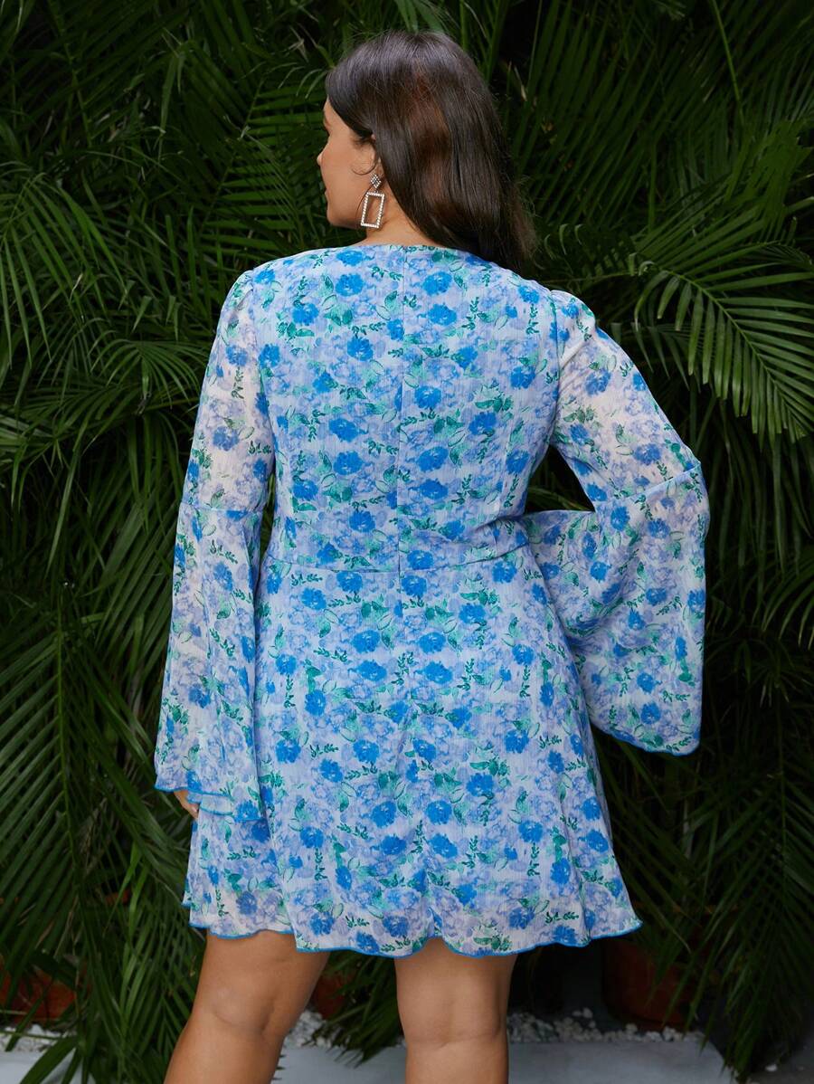 Robe en mousseline à manches volantées et imprimé floral 