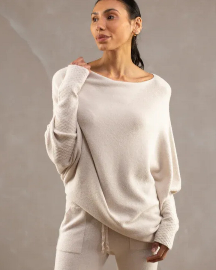 Plain Asymmetric Jumper