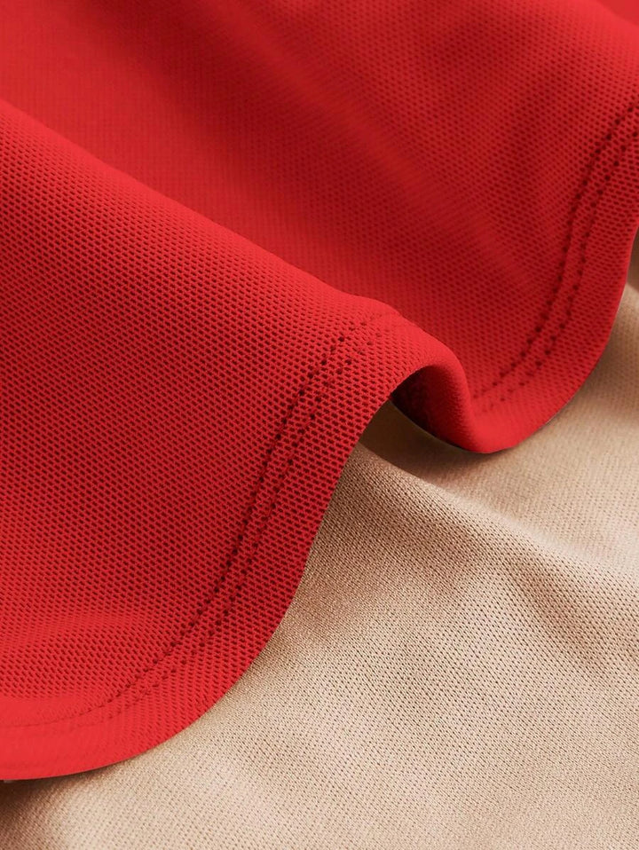 Solides Neckholder-Kleid mit Rüschen 