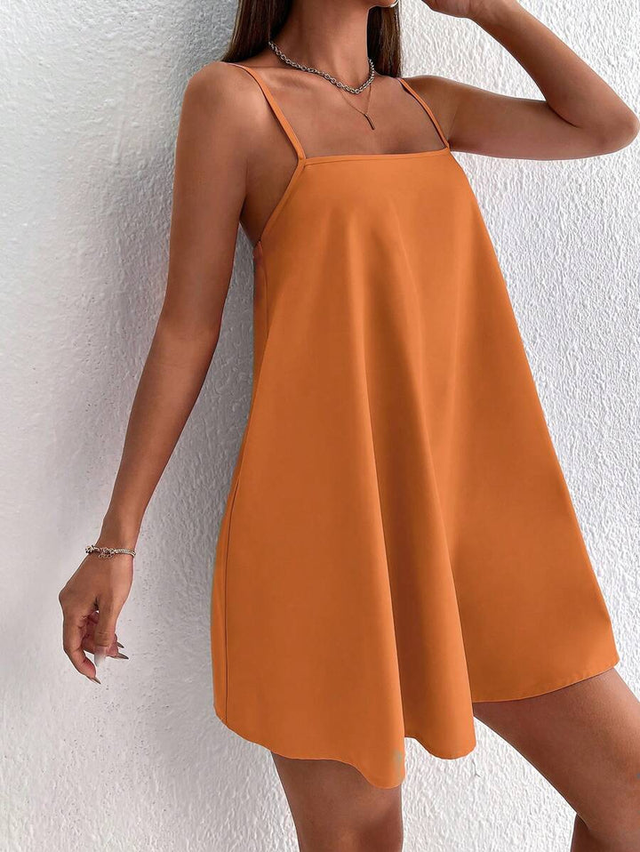 Solides Cami-Kleid mit Spaghettiträgern 