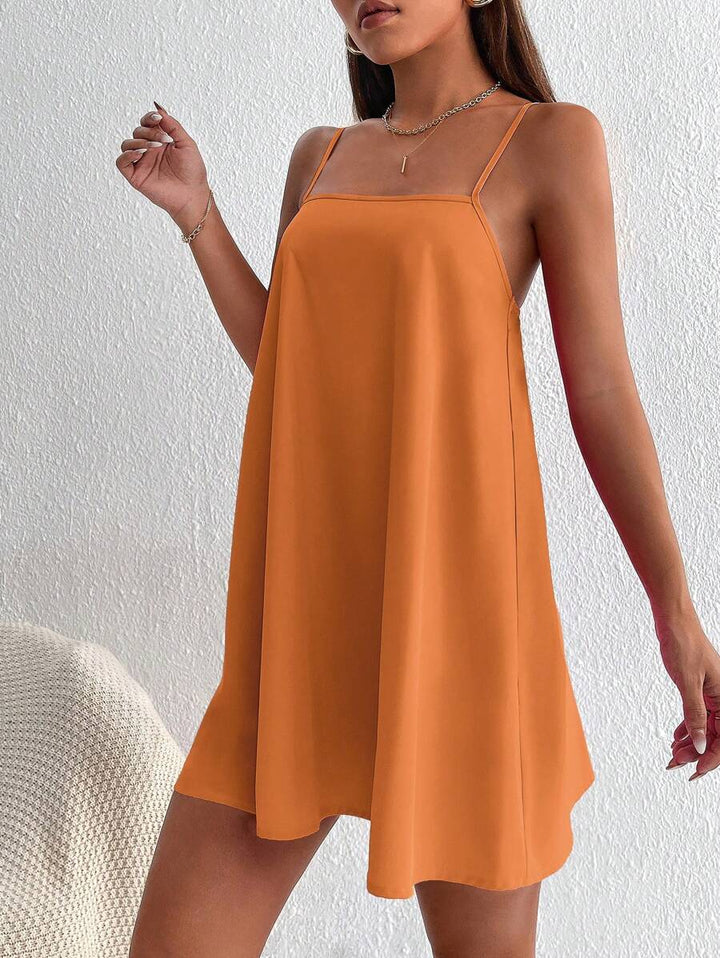 Solides Cami-Kleid mit Spaghettiträgern 