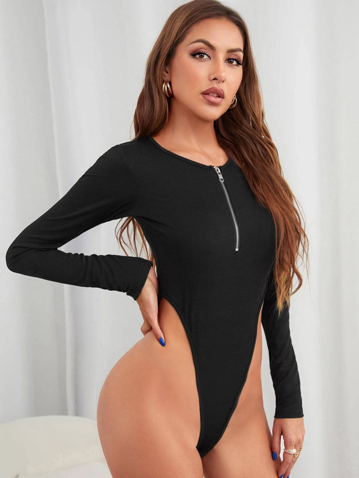 Round neck Zip Cut-out Bodysuit