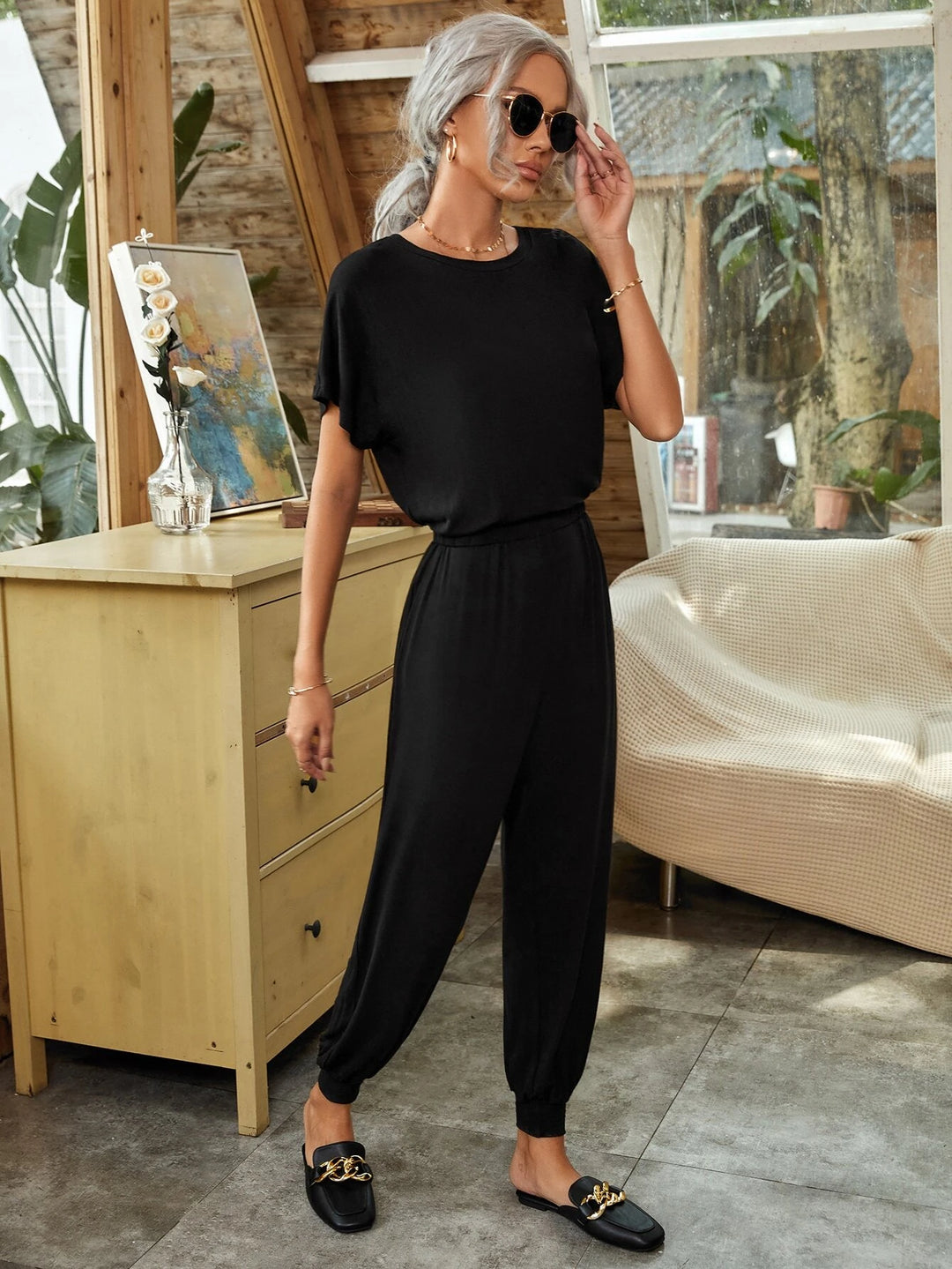 Solid Keyhole Back Elastic Waist Jumpsuit