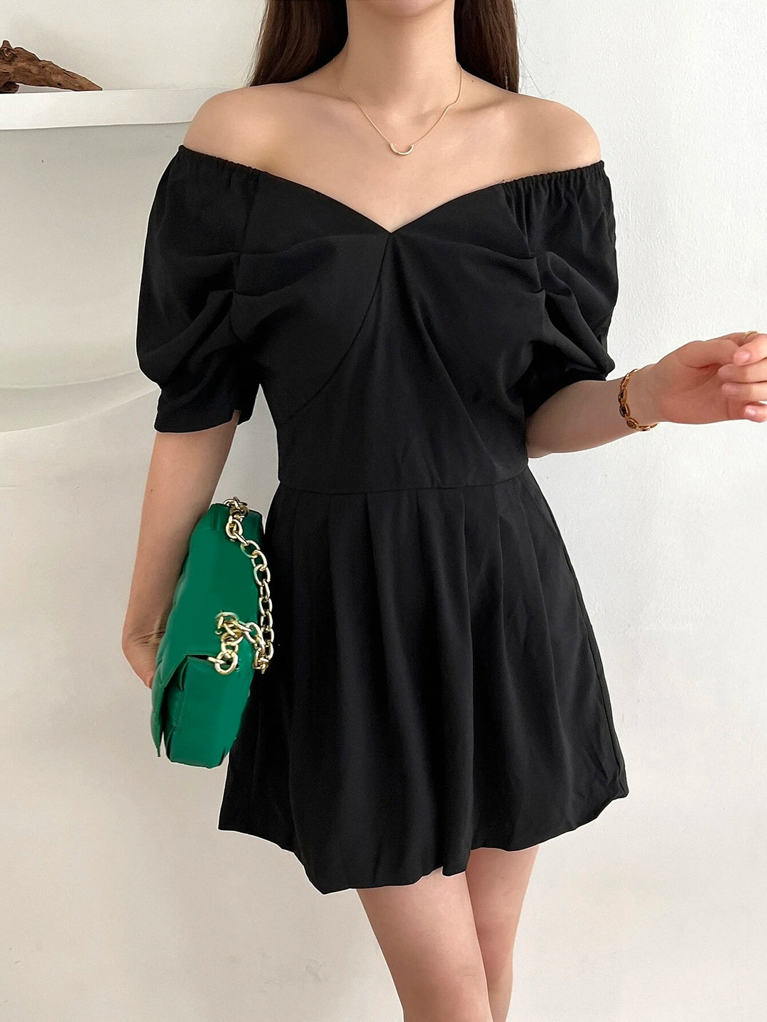 Casual Puff Sleeve Pocket Romper