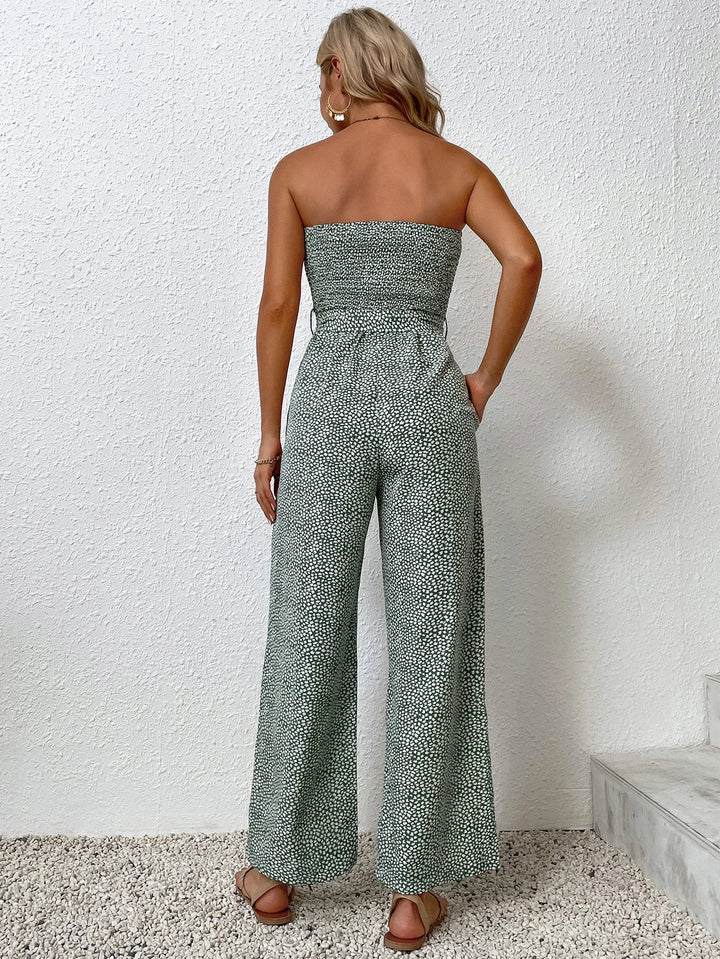 Jumpsuit mit seitlicher Tasche und Gürtel