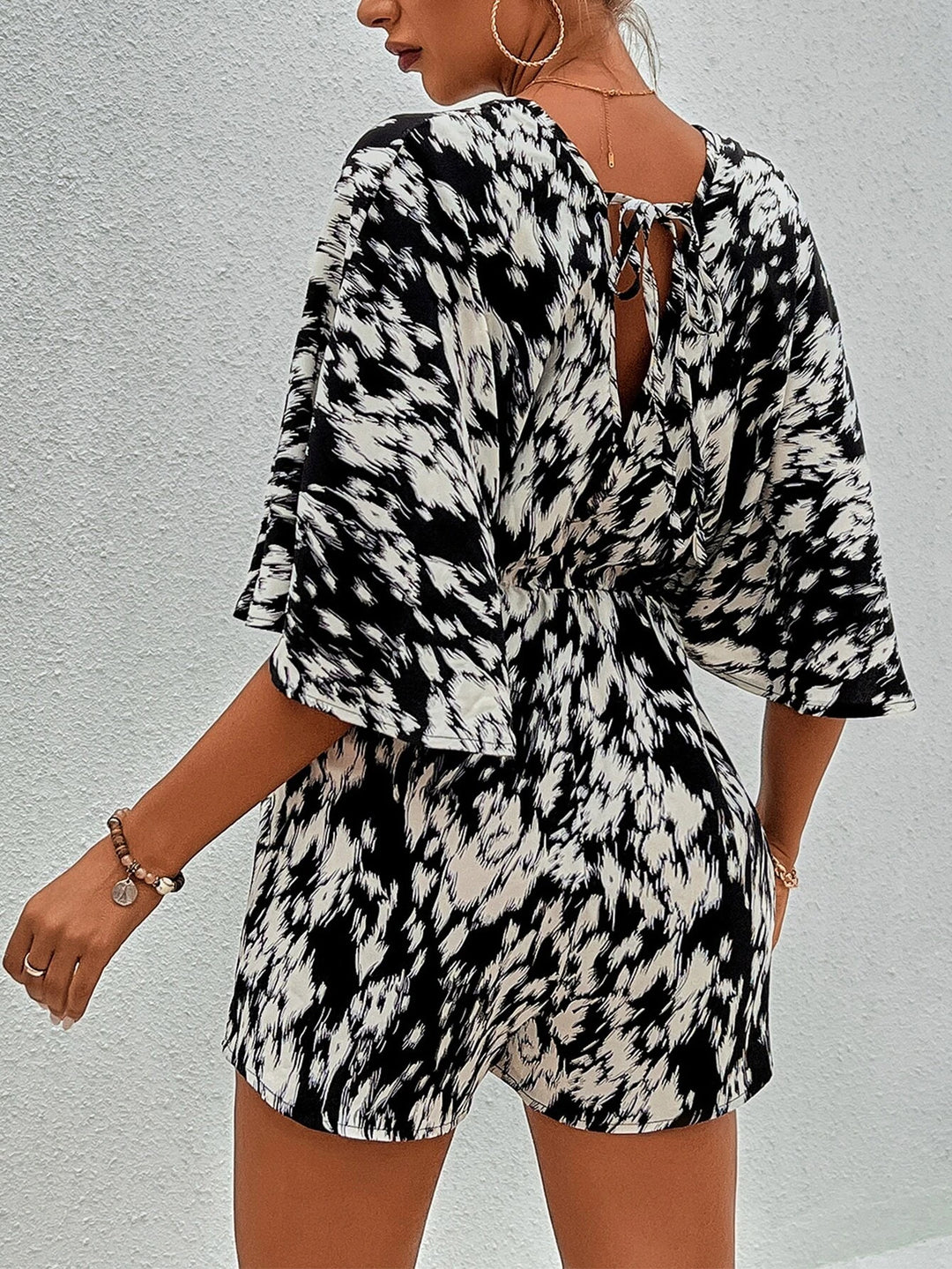 Printed Tie Back Batwing Sleeve Romper