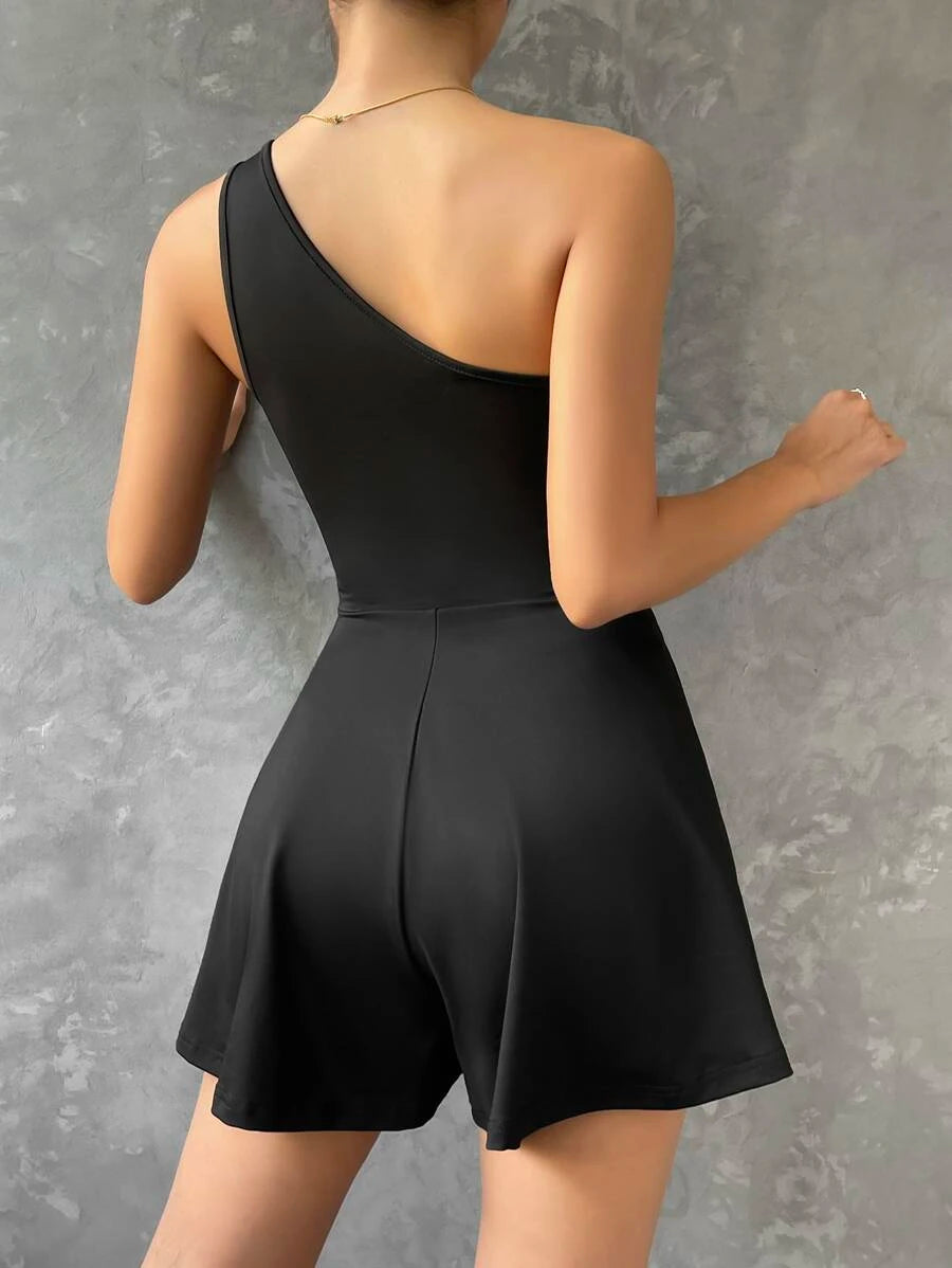 One Shoulder Front Knot Romper