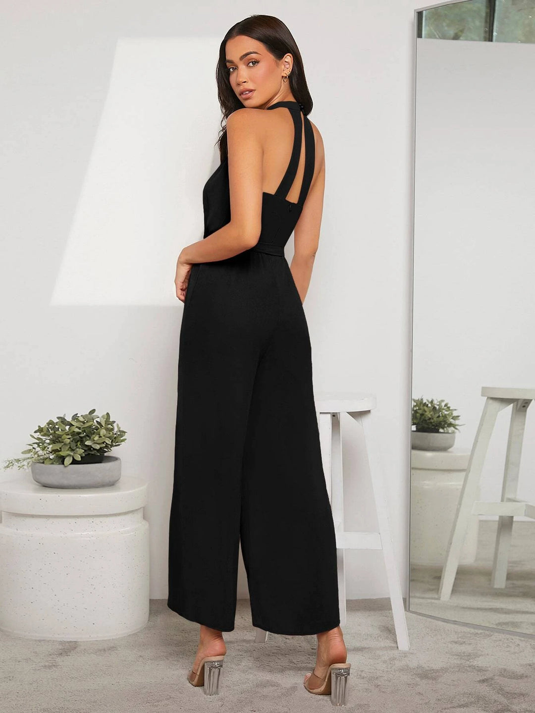 Solid Coloured Halter Neck Jumpsuit