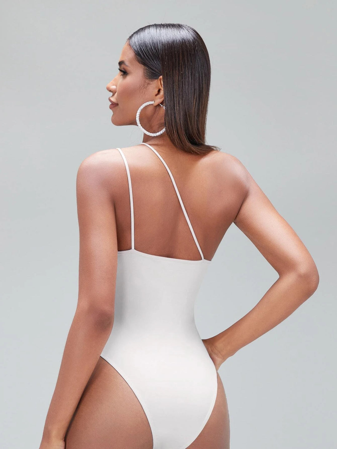 Solid Coloured One Shoulder Bodysuit