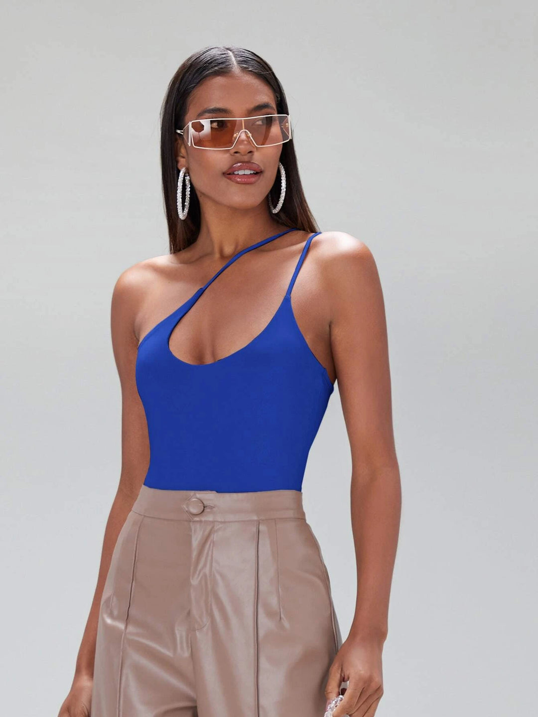 Solid Coloured One Shoulder Bodysuit