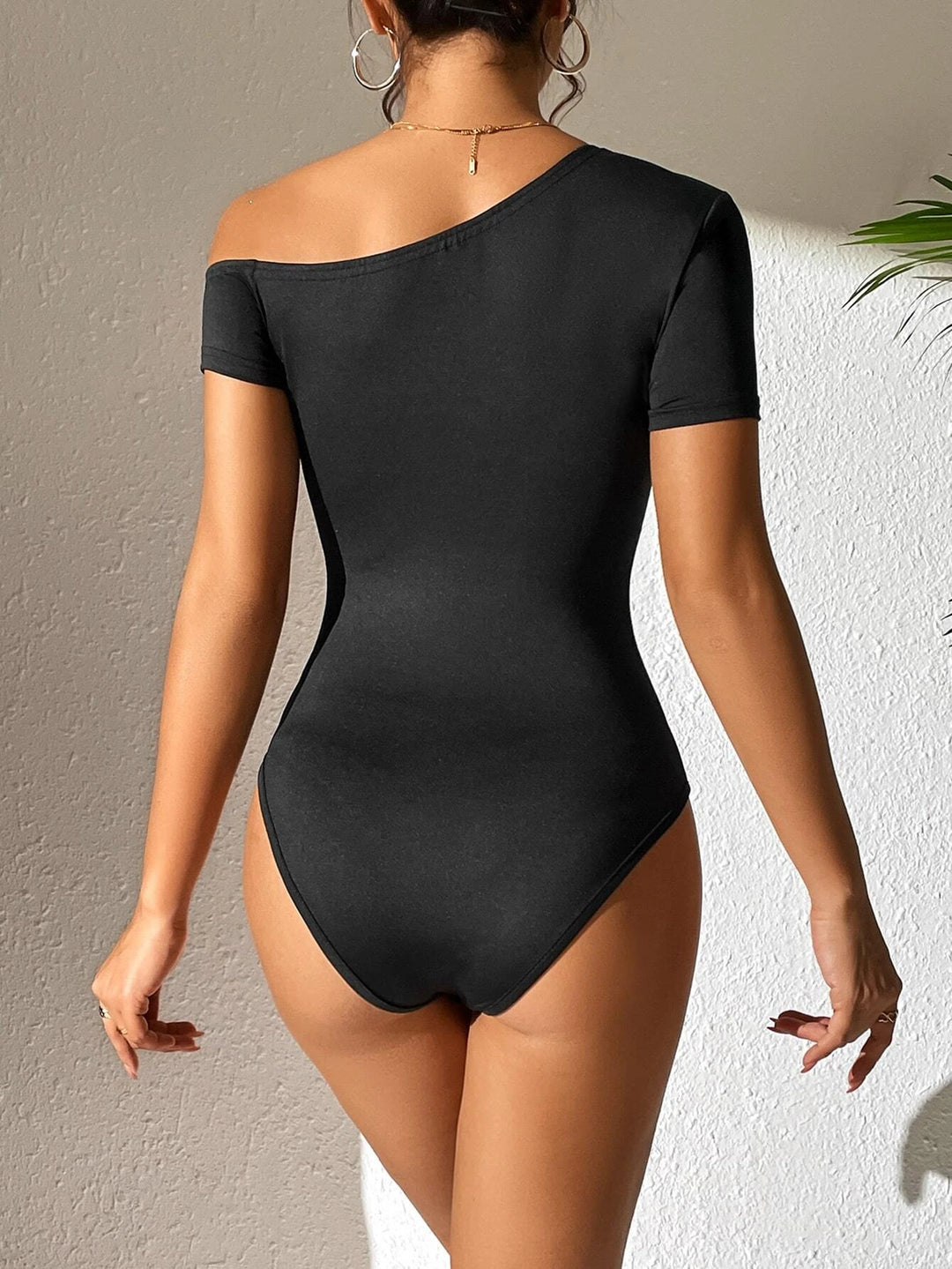 Casual One Shoulder Bodysuit