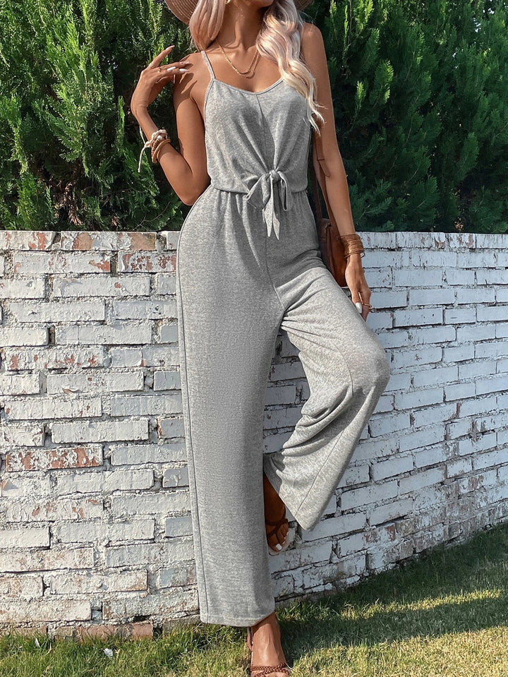 Eleganter Cami-Jumpsuit mit Knoten vorne