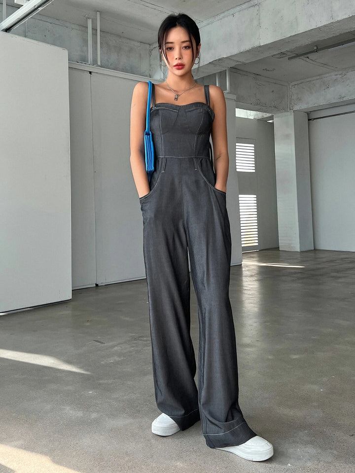 Lässiger Cami-Jumpsuit mit Taschenreißverschluss