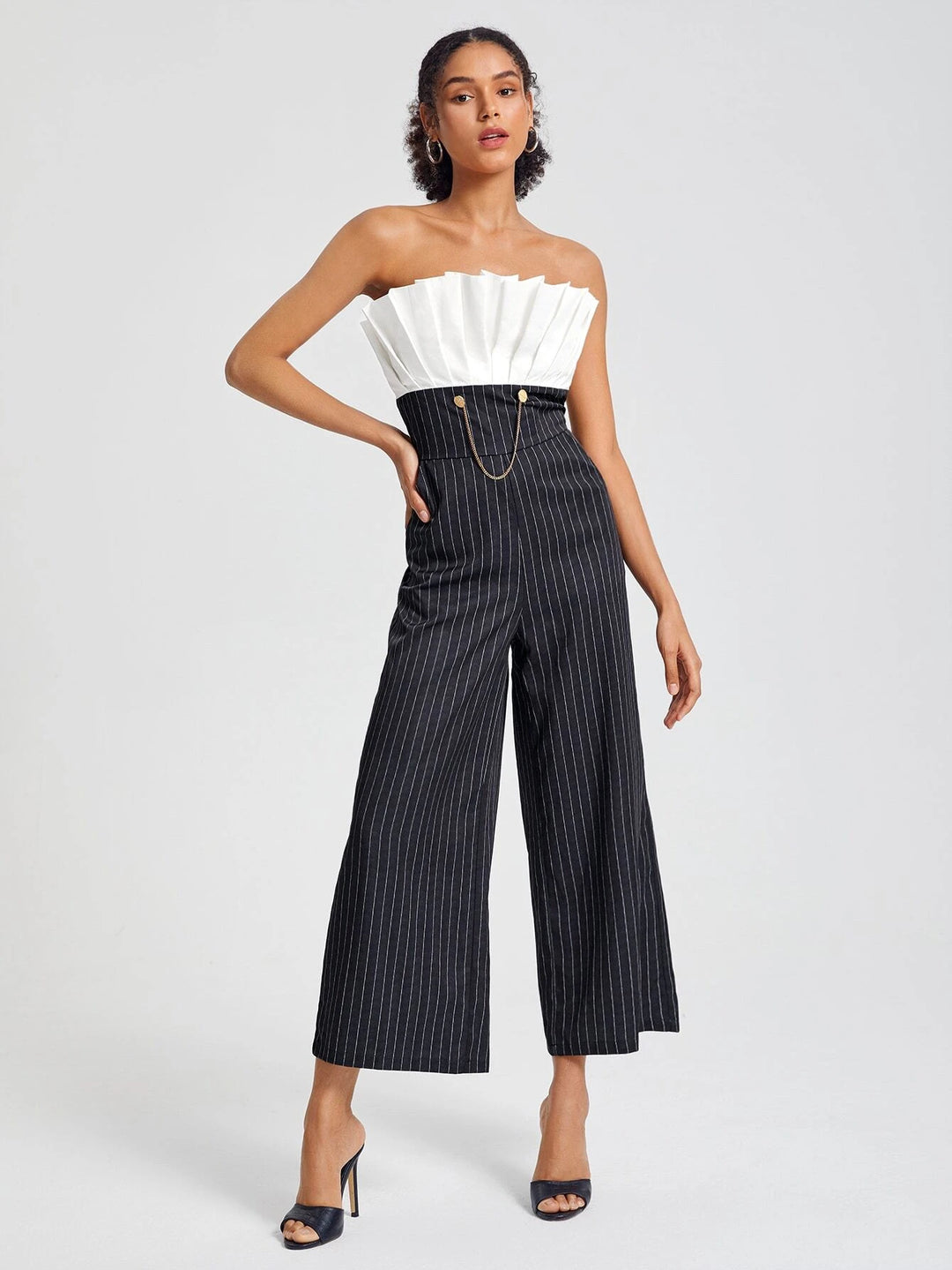 Chain Detailed Strapless Jumpsuit