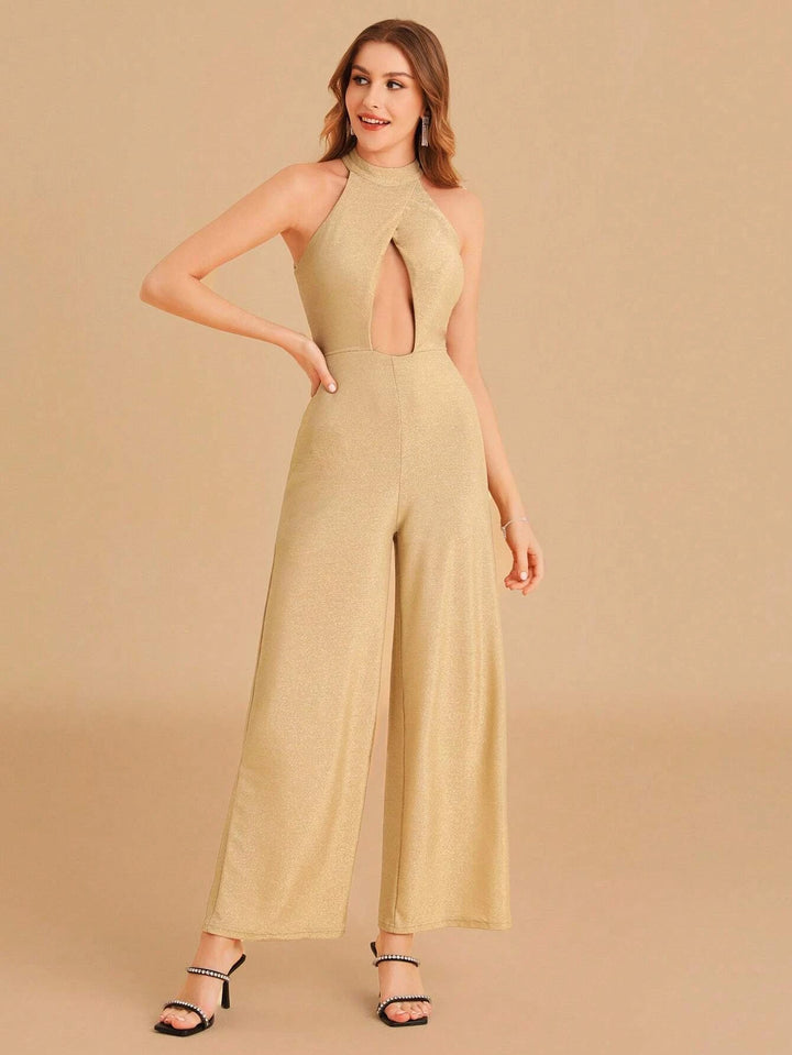 Eleganter Overall mit Cut-out vorne